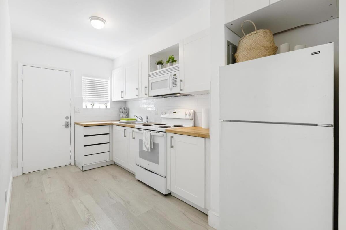Charming 2 Bedroom Apartment In Victoria Park Форт-Лодердейл Экстерьер фото
